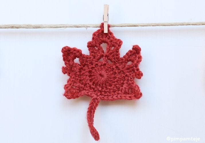 Patrón hoja de ganchillo