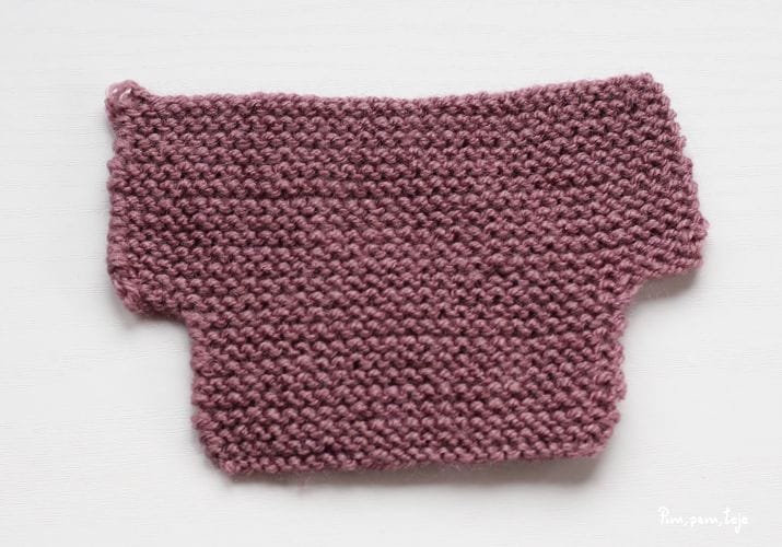 Patrón para tejer un osito a dos agujas