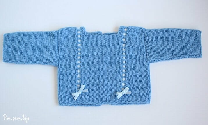 Patrón para tejer un jersey sencillo de bebé