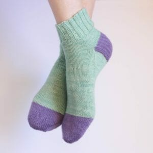 Patrón para tejer calcetines en punto a dos agujas. Calcetines Pimpam.