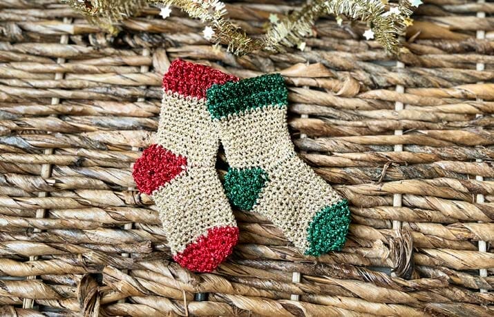 Patrón mini calcetín de ganchillo