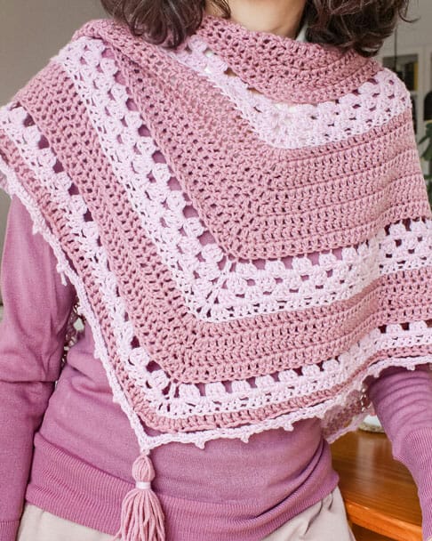 PATRÓN PARA TEJER UN CHAL DE GANCHILLO