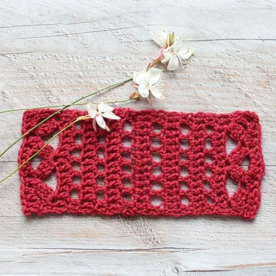 Como tejer un chal de ganchillo rectangular.